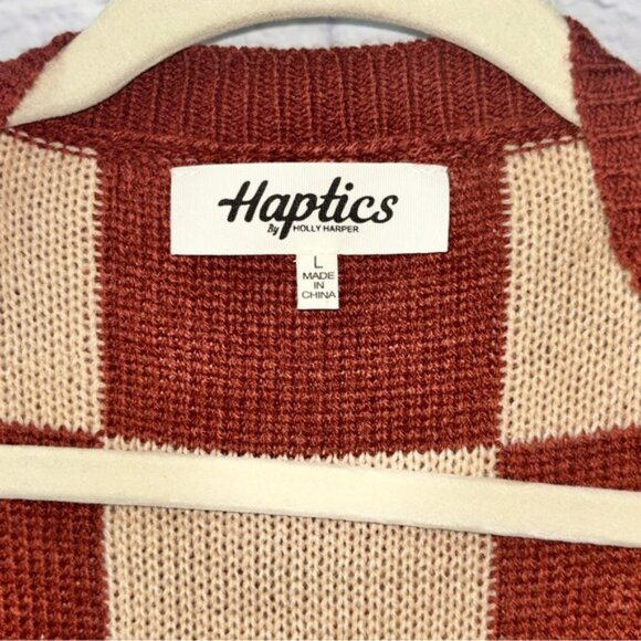 Burgundy and Cream Checkered Cardigan - Picture 4 of 5